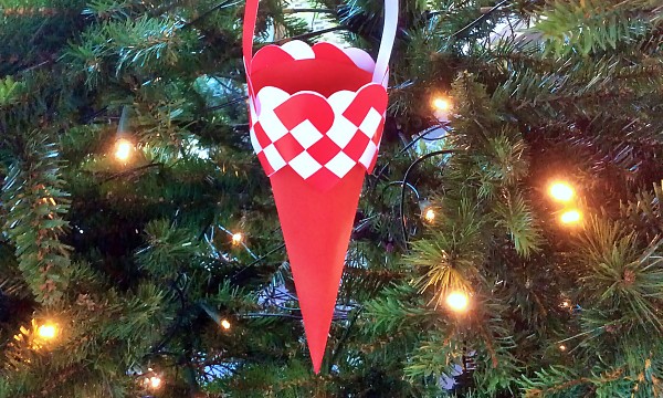 Kræmmerhus – traditionel julepynt til godter på juletræet